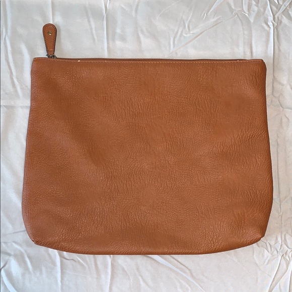 Free People Handbags - Free People Rich Brown Oversized Clutch versatile bag classy unisex